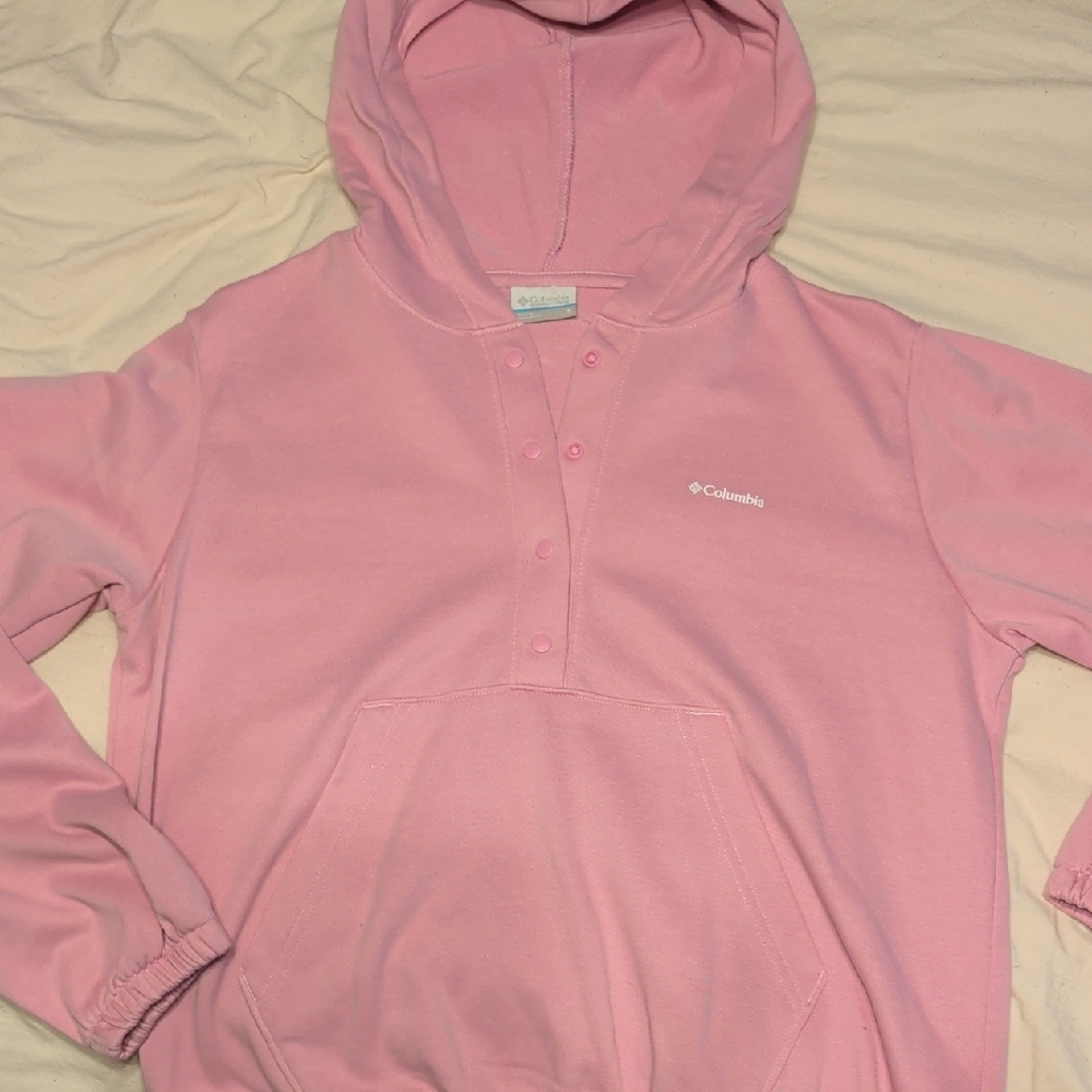 Columbia Light Pink Pullover Hoodie